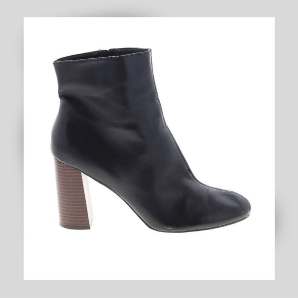 Merona high heeled boots size 8